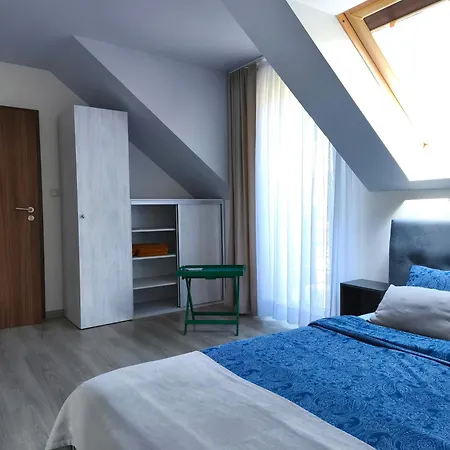 ホームステイ Byc Morze